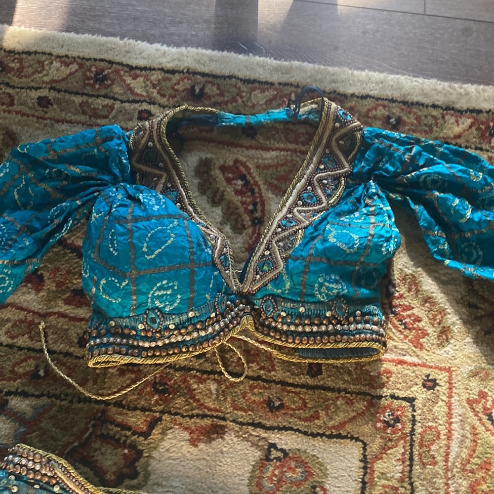 Incredible Belly Dance Ensemble-Small